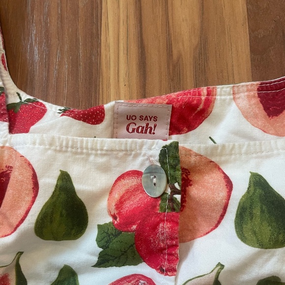 Lisa Says Gah Fruit Crop Top with Ties - Picture 3 of 6